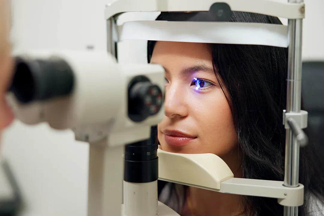 patient receiving an eye exam